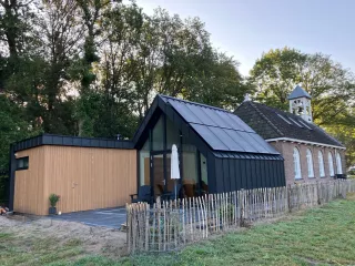 Contact - Gerda Siebring - kerk De Hoeve plus aanbouw